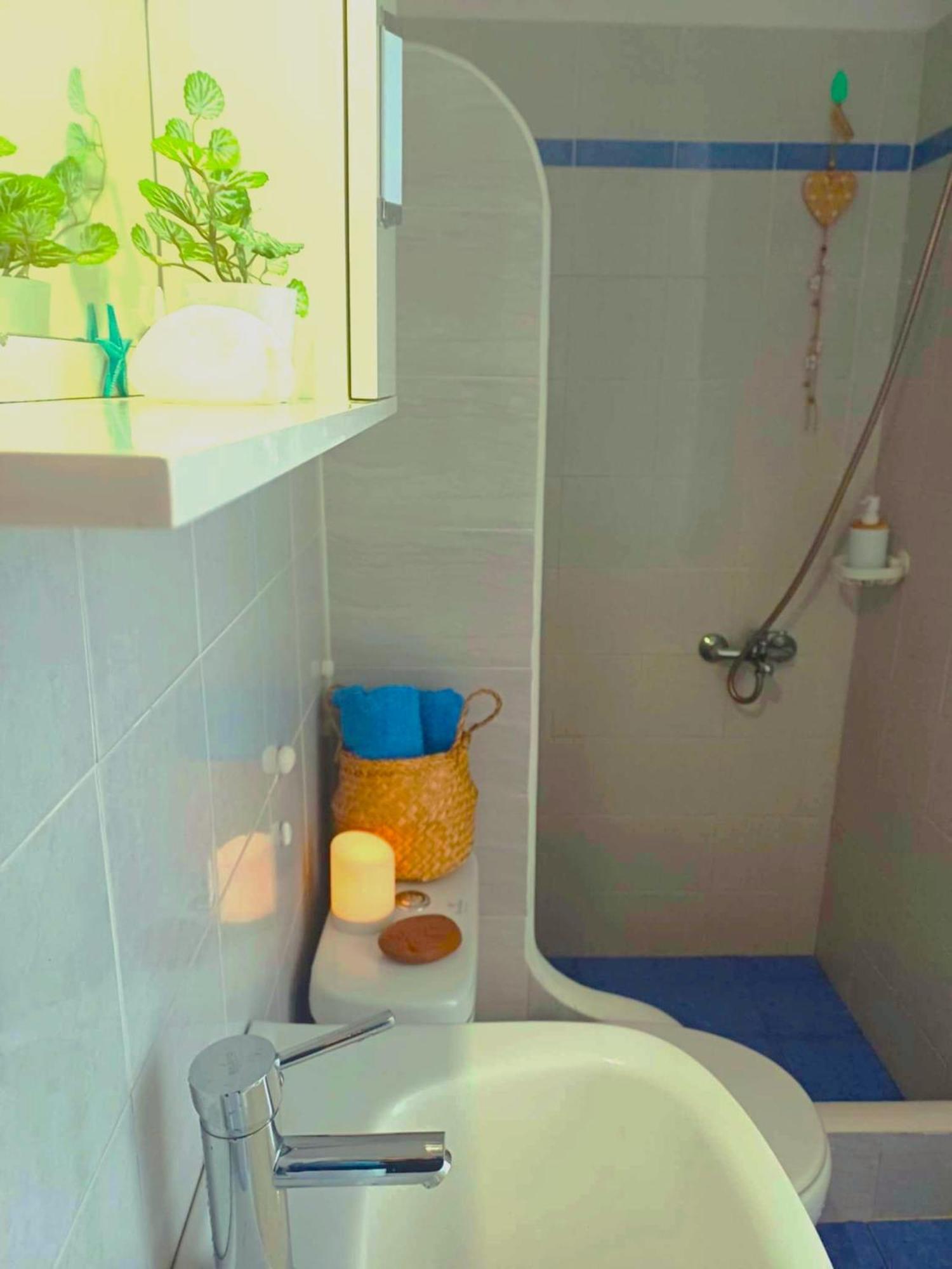Georgia Rooms Milos Plaka  المظهر الخارجي الصورة